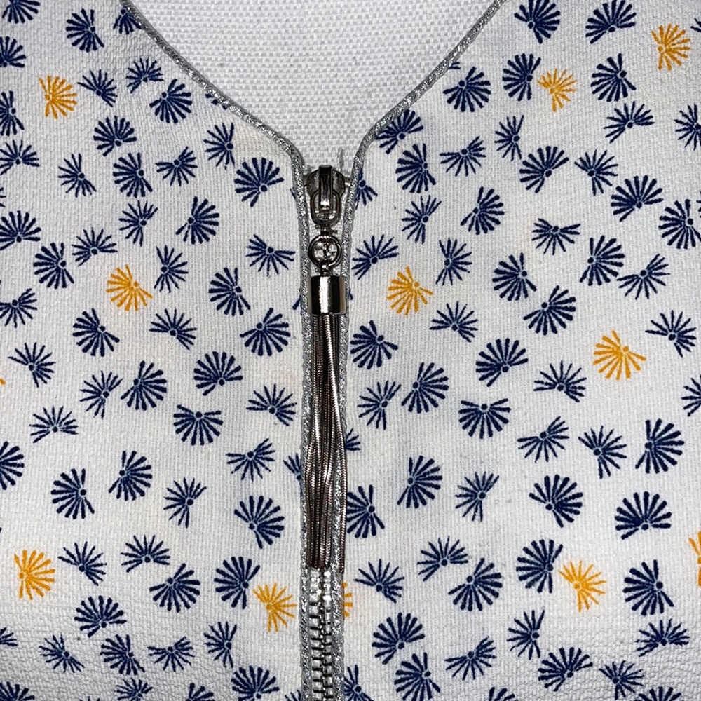 ARMAND THIERY WOMENS BLOUSE WITH SILVER TASSEL FRONT ZIPPER - Picture 2 of 15